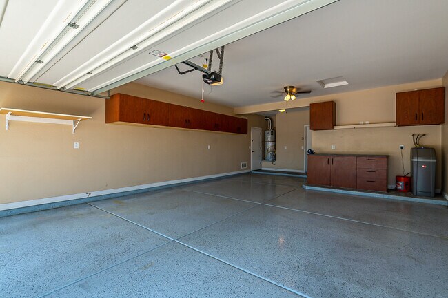 Building Photo - 28315 N Welton Pl