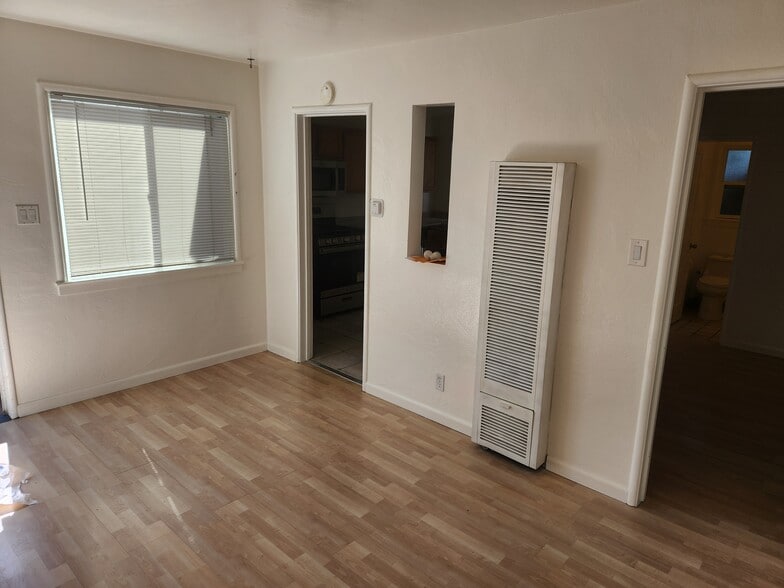 living area - 1731 10th St