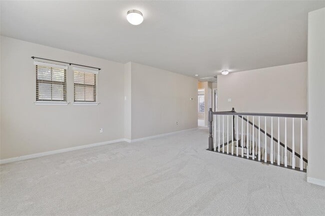 Building Photo - 112 Latitude Ln