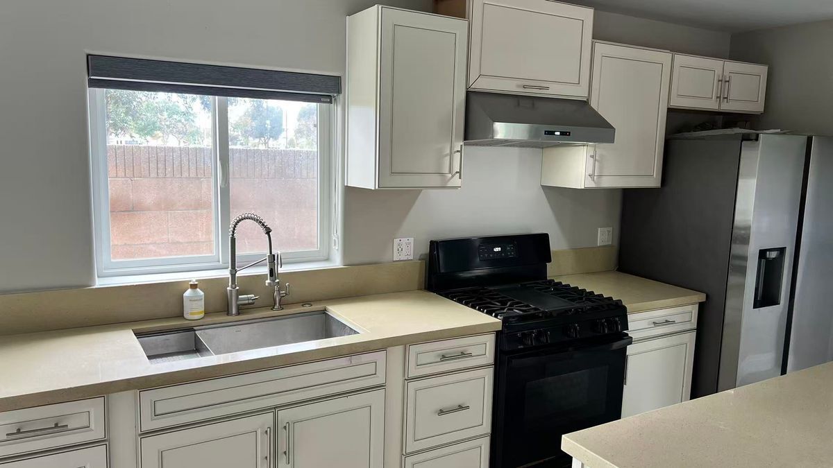 Building Photo - 5753 Maxson Dr