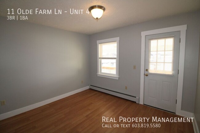 Building Photo - 3 Bedroom in Rochester, NH with Heat Inclu...