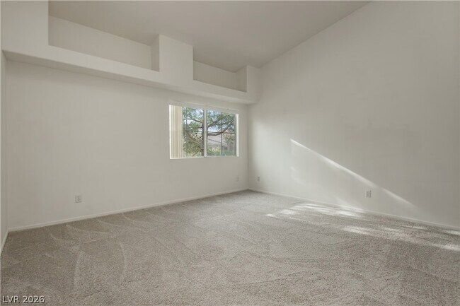 Building Photo - 301 Pine Haven St