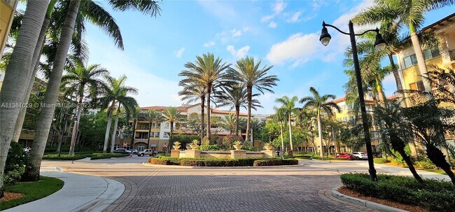 Building Photo - 16102 Emerald Estates Dr