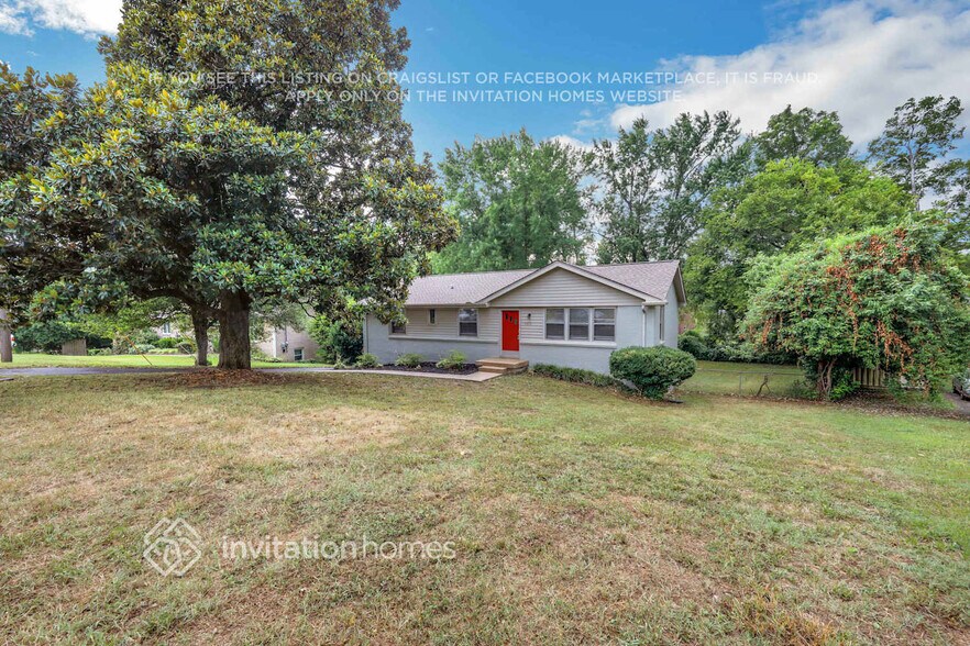 Primary Photo - 4812 Smokey Dr