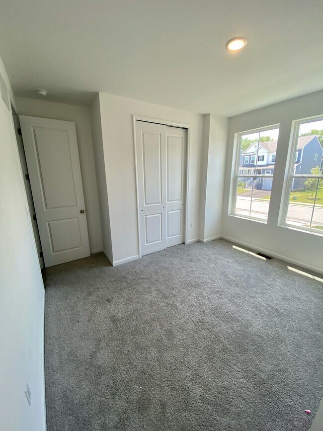 Building Photo - Brand-New Luxury Home in Howell – Move-In ...