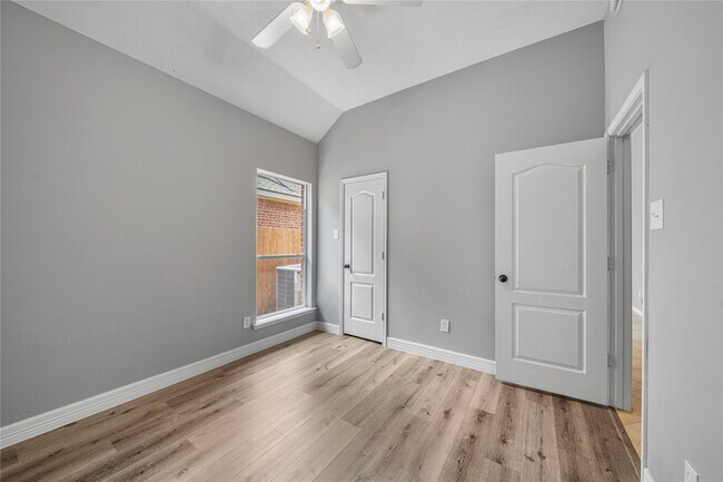 Building Photo - 24910 Crystal Stone Ln