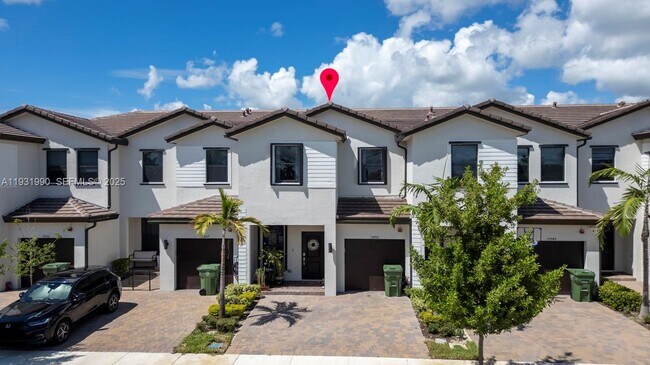 Building Photo - 15953 SW 2nd Pl