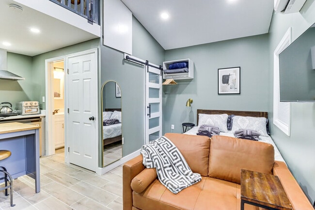 Building Photo - 5123 Boulder Dr