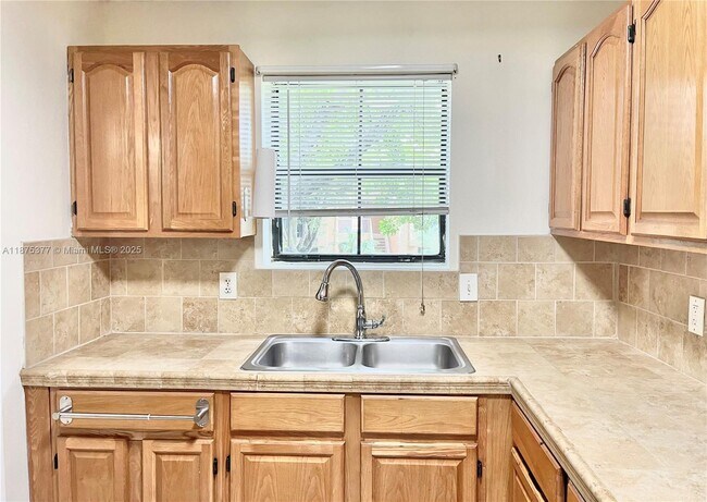 Building Photo - 15591 SW 105th Terrace