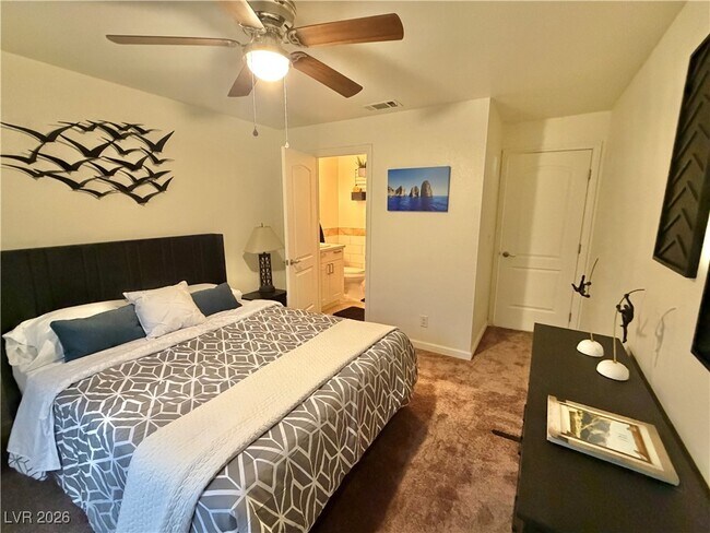 Building Photo - 2200 S Fort Apache Rd