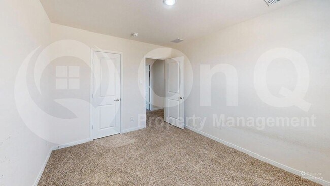 Building Photo - 1400 Colonial Bluff Ln