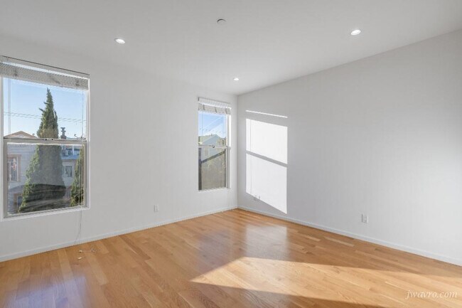 Building Photo - 1280 Hampshire St