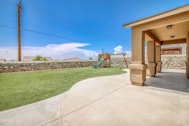 Building Photo - 7751 Enchanted Path Dr