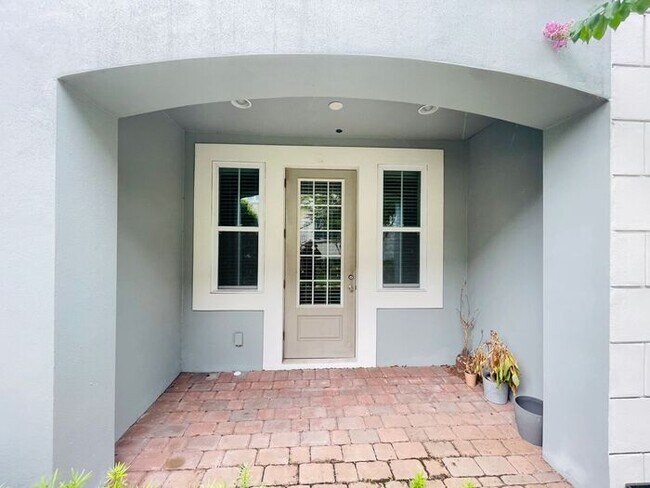 Building Photo - Copley Square-561 Scotia Place Orlando FL ...