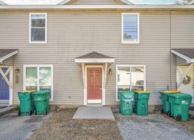 Building Photo - 1022 Rockport Dr