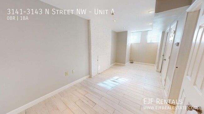 Building Photo - Georgetown Studio Apartment Available NOW!