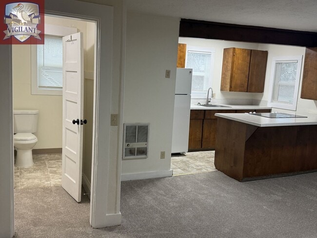 Building Photo - WA271