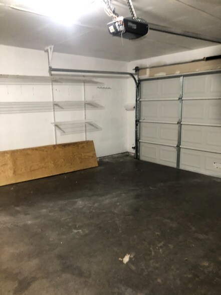 Building Photo - 6800 Beaty St