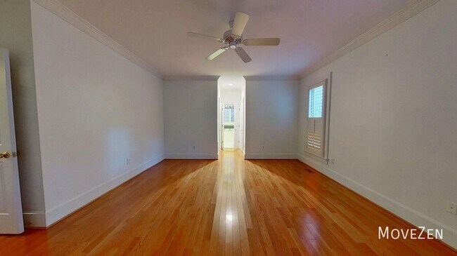 Building Photo - 5630 Colony Crossing Dr