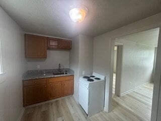 Building Photo - 380 Cherrydale Ave