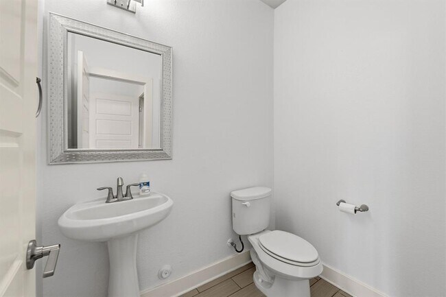Building Photo - 2605 Witsome Loop