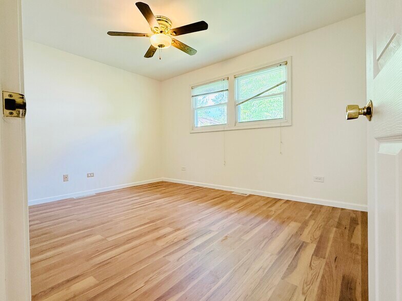 Building Photo - 2904 Stork Ct