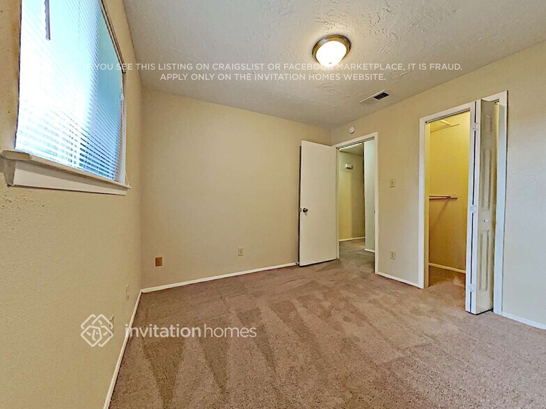 Building Photo - 2850 Mayflower Landing Ct