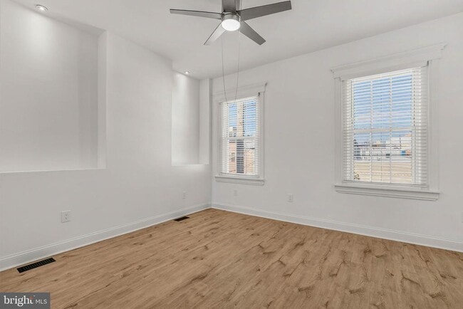 Building Photo - 306 Mifflin St