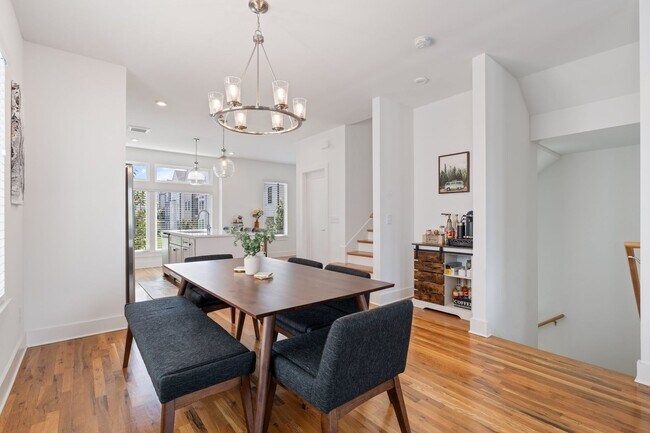 Building Photo - Sterling Point 3 Bed Home
