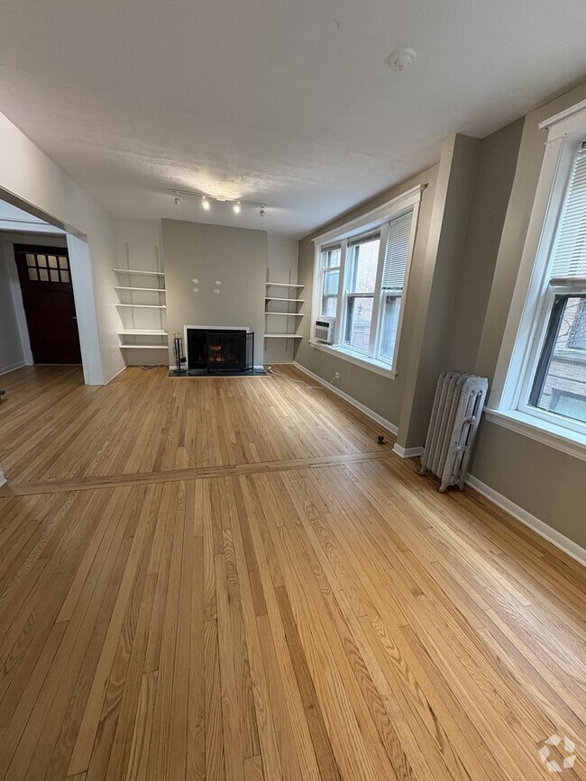 Building Photo - 2743 N Hampden Ct