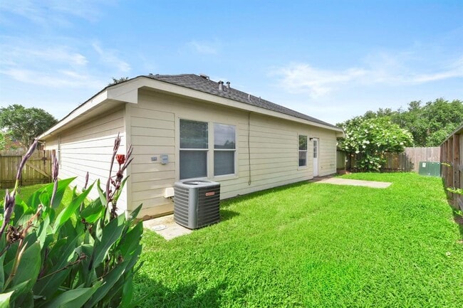 Building Photo - 1611 Hade Meadow Ln