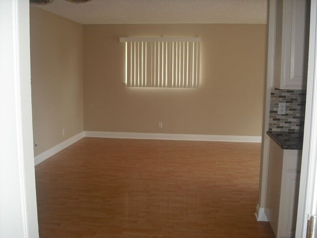 Building Photo - Upgraded Marina Village Penthouse