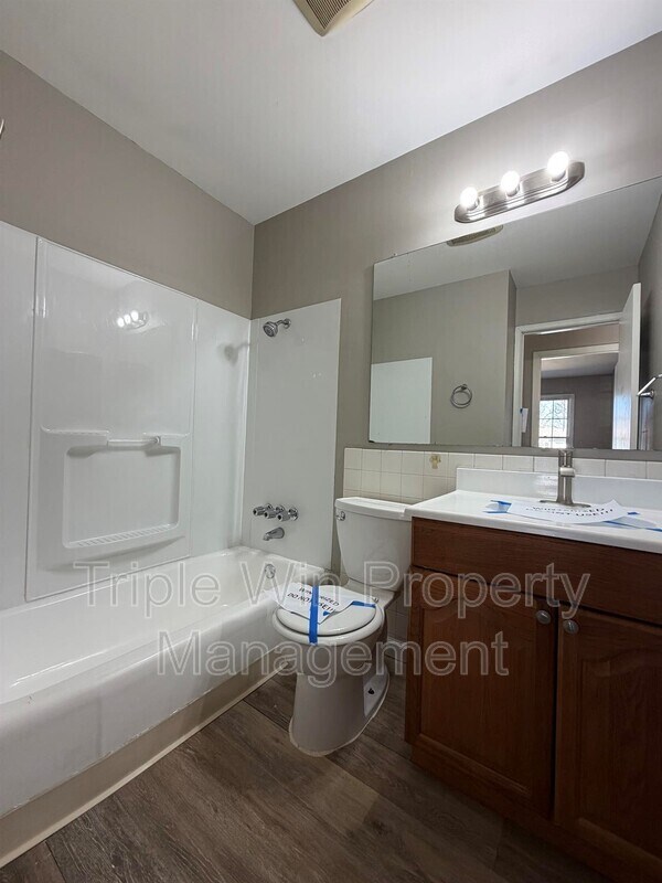 Building Photo - 1344 Coppergate Ln