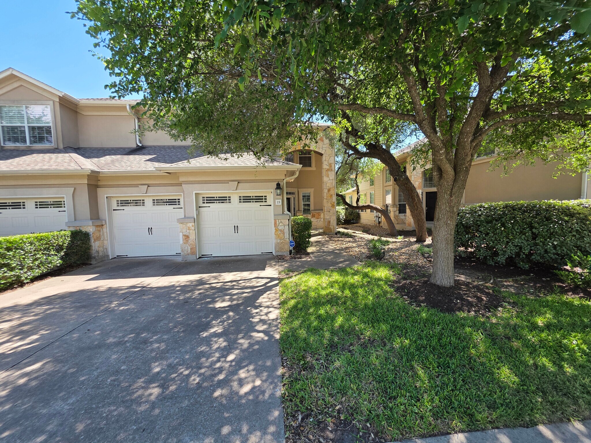 Building Photo - 7901 Southwest Pky