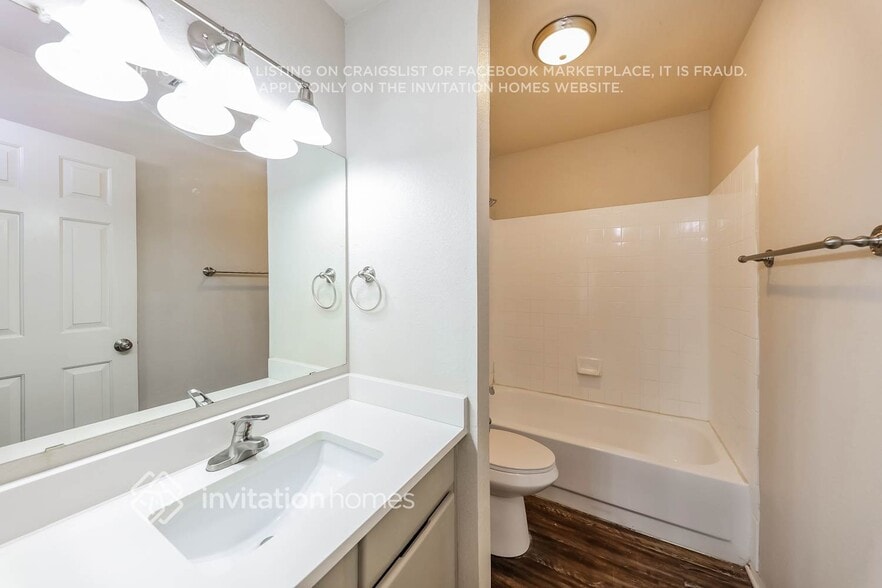 Building Photo - 6344 W Turquoise Ave