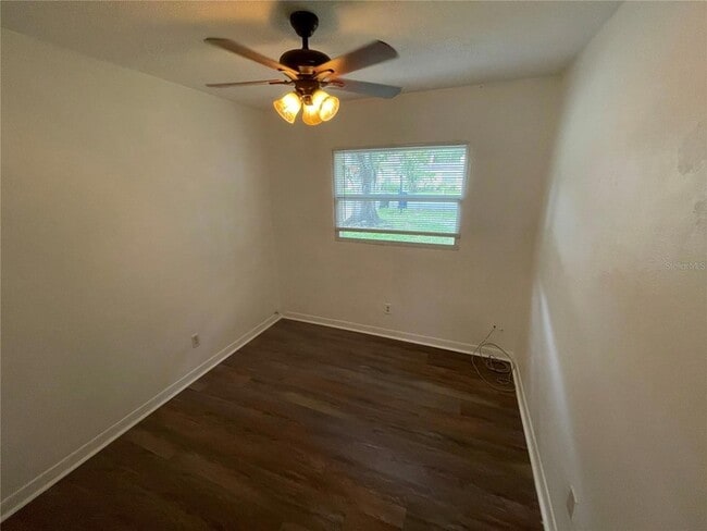 Building Photo - 1355 Davis Rd