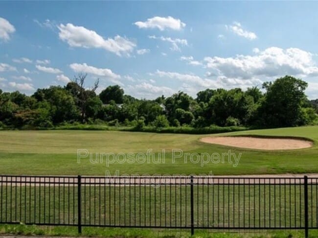 Building Photo - 12037 Ashford Dr