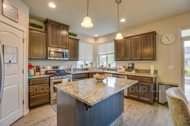 Building Photo - 14303 NE 107th St