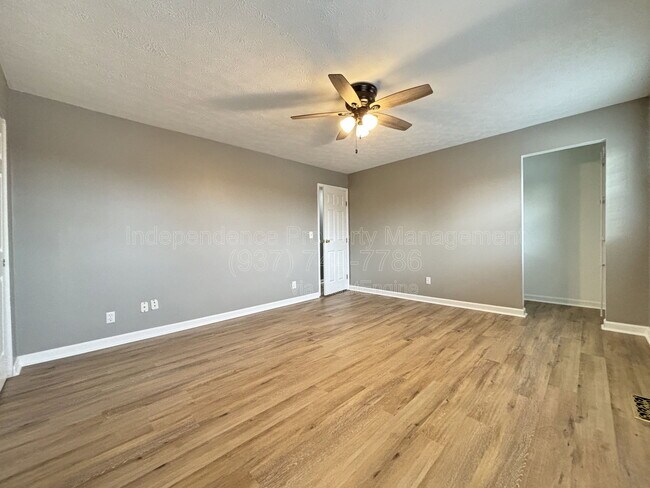 Building Photo - 1173 Navaho Dr