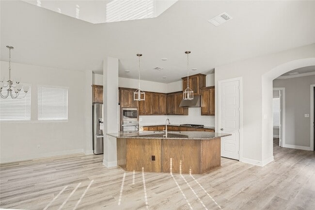 Building Photo - 1621 Rose Willow Wy