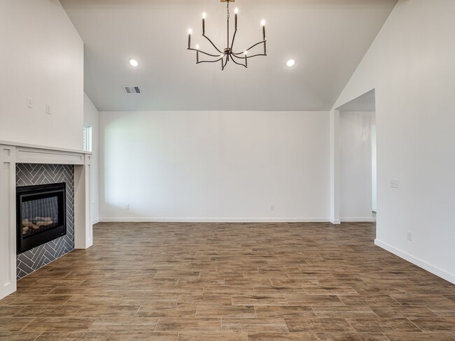 Building Photo - 9309 NW 145th Ct