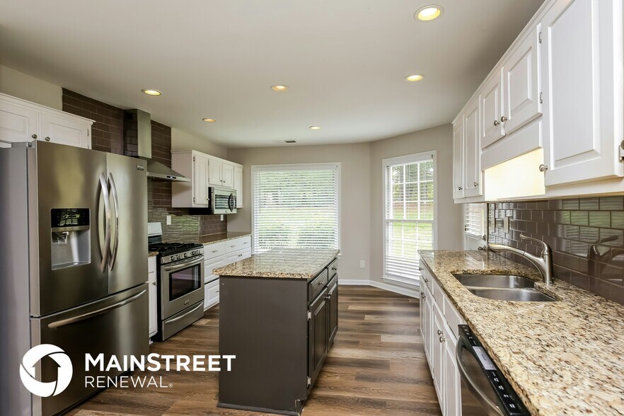 Building Photo - 1090 Swan Mill Ct