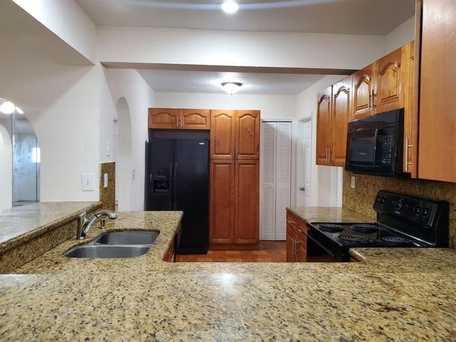 Building Photo - 3377 NW 22nd St