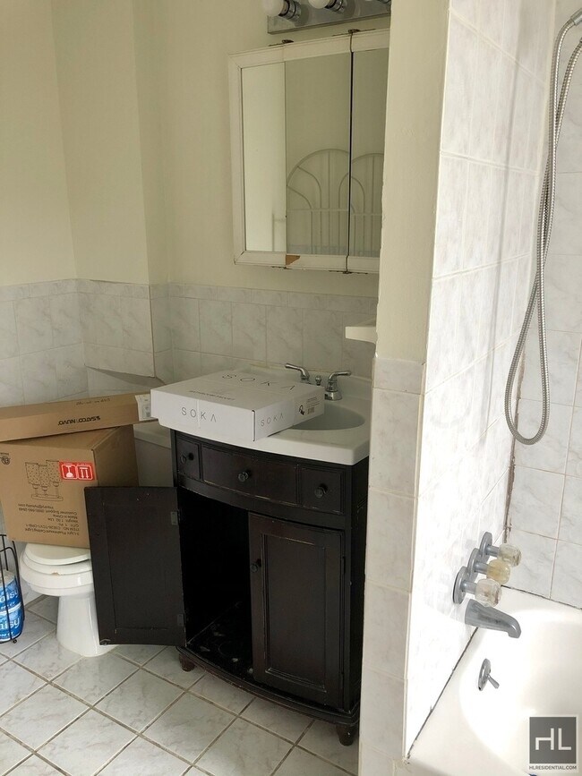 Building Photo - HERKIMER STREET