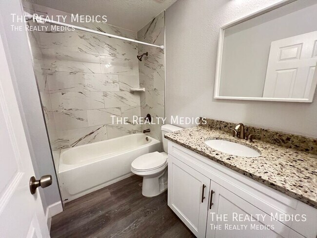 Building Photo - 13570 SW 112th St