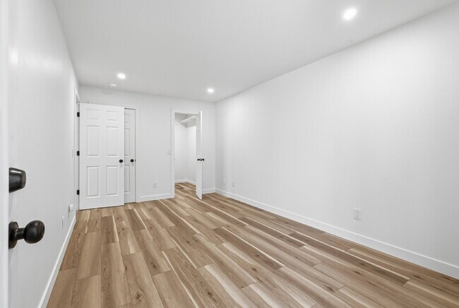 Building Photo - $1,740.95, 2- Beds - 1 Bath, Condo in Wheat Ridge with Washer and Dryer