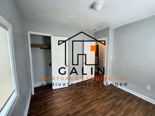 Building Photo - 3212 Burroughs St