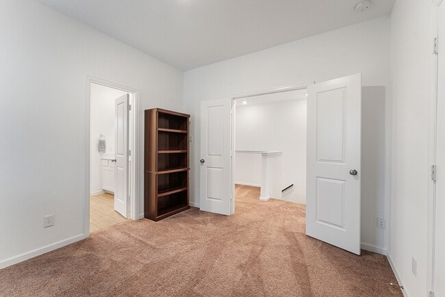 Building Photo - 516 Bristol Tide Ct