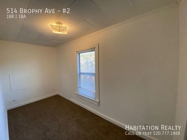 Building Photo - 514 Brophy Ave