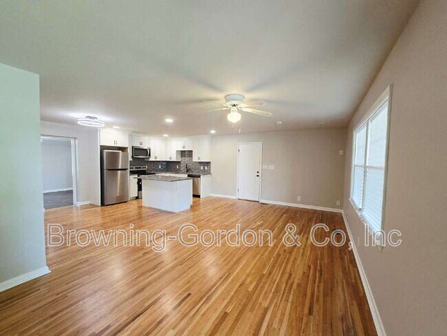 Building Photo - 200 Moncrief Ave